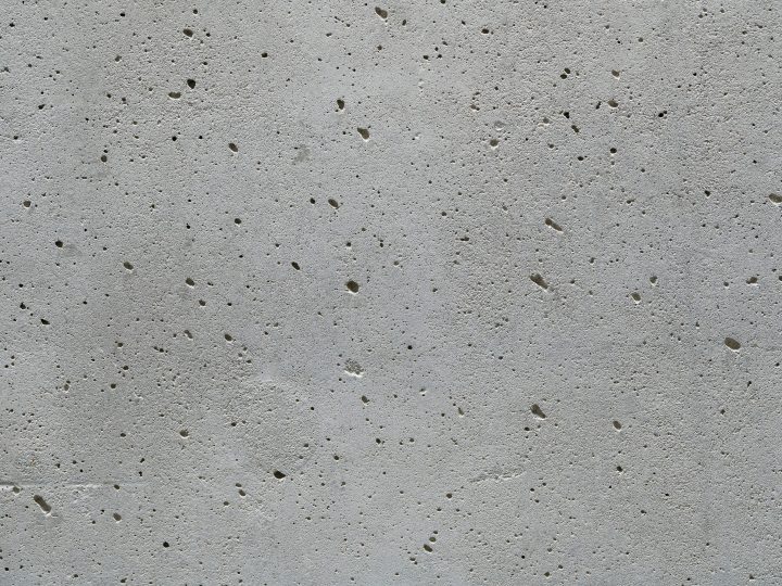 Transformez vos murs avec un enduit décoratif effet béton moderne