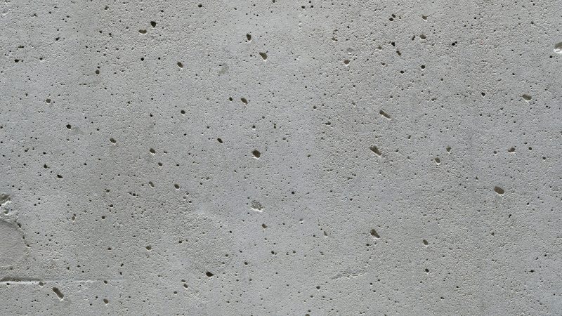 Transformez vos murs avec un enduit décoratif effet béton moderne